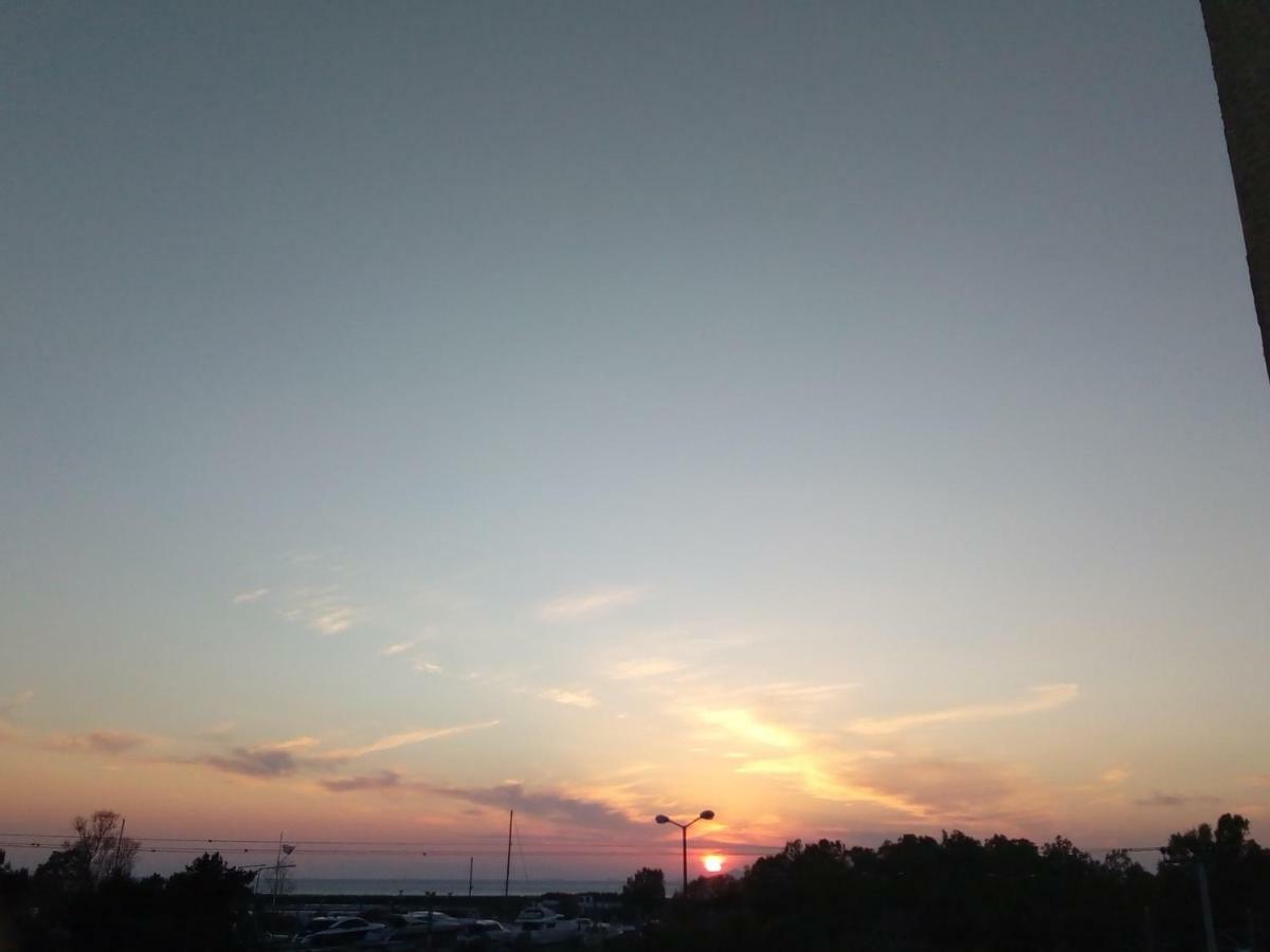 Sunset Sea View Apartment Atina Dış mekan fotoğraf